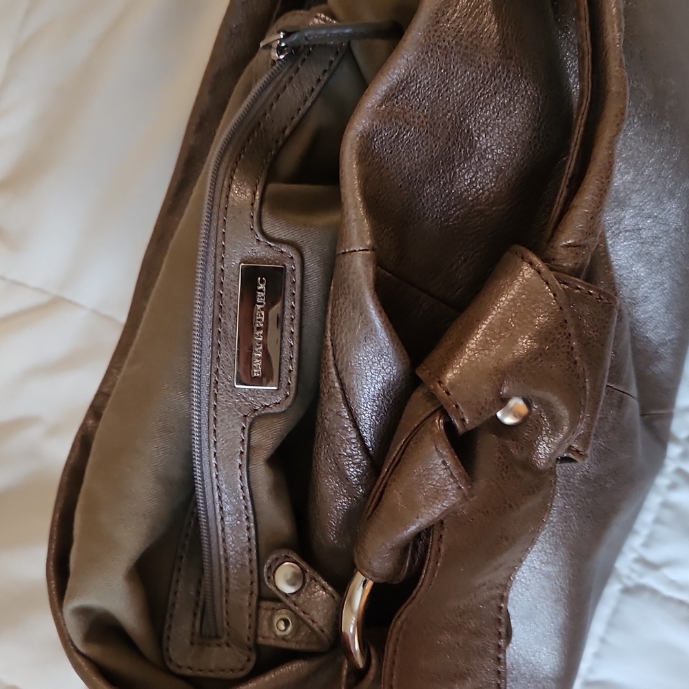 Banana Republic Leather Handbag - Picture 6 of 9